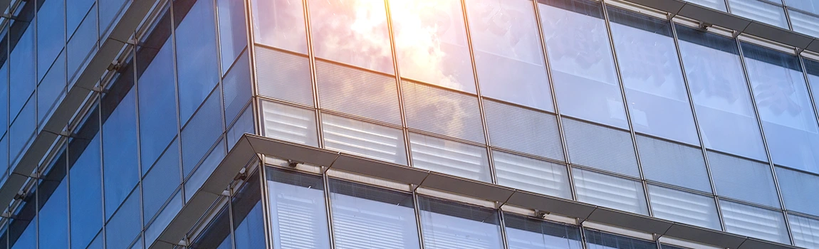 UV-Resistant Glass Experts in Miami Gardens